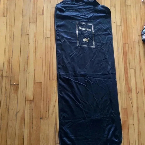 Balmain x hm garment bag - Picture 2 of 3